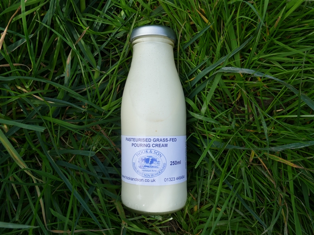 250ml Pasteurised Grass-Fed Pouring Cream